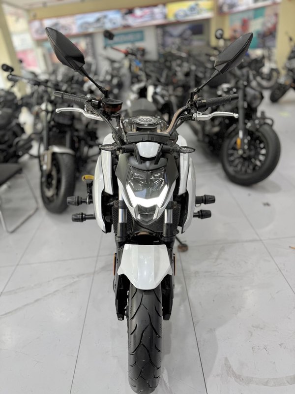 二手春风400NK