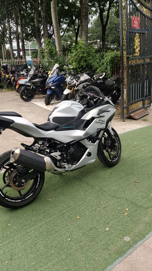 二手川崎Ninja 500