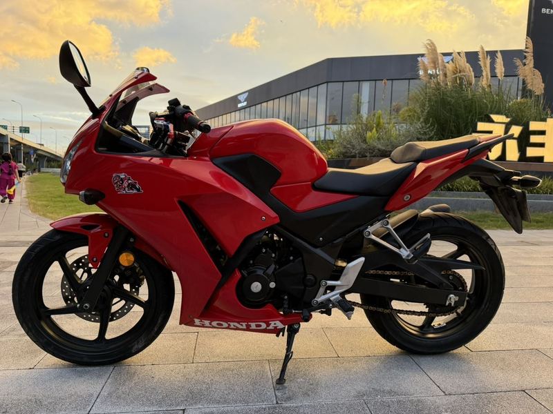二手本田CBR300R