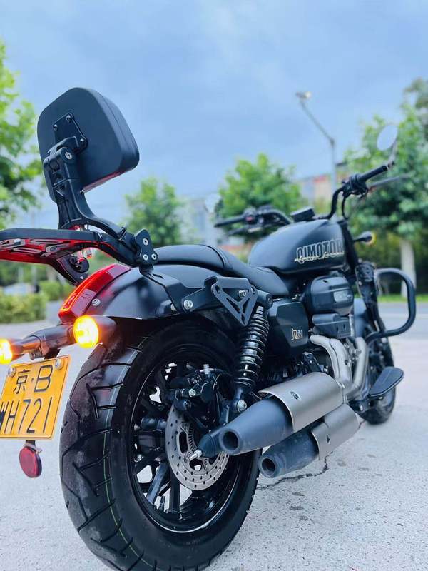 二手QJMOTOR闪300