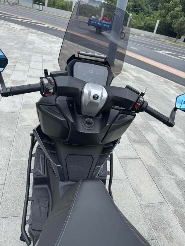 二手无极SR250GT