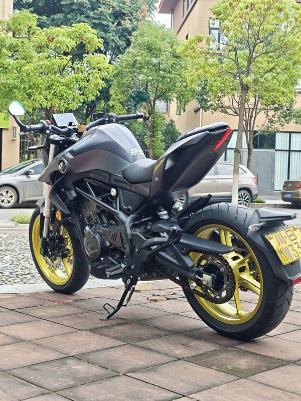 二手QJMOTOR追350