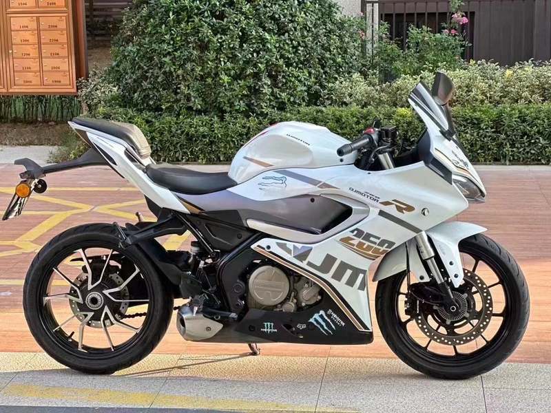 二手QJMOTOR赛250
