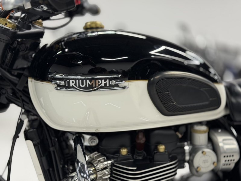 二手凯旋Bonneville T120