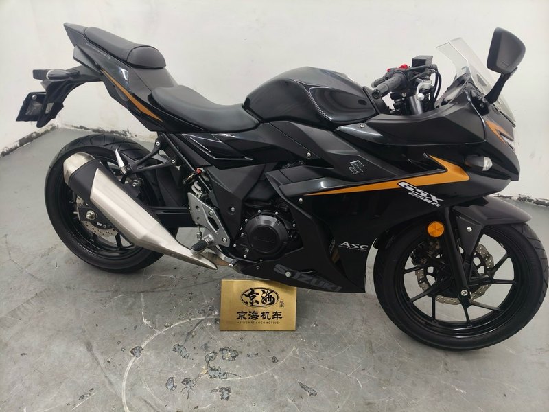 二手豪爵铃木GSX250R