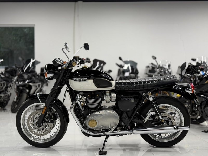 二手凯旋Bonneville T120