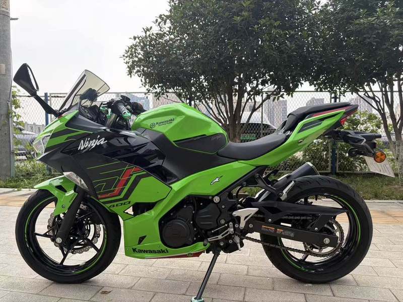 二手川崎Ninja 400
