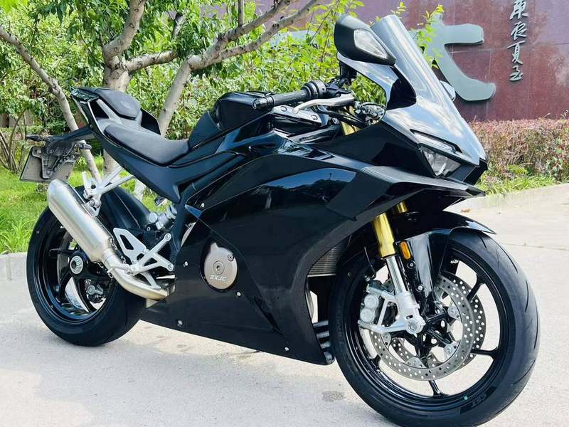 二手张雪机车500RR