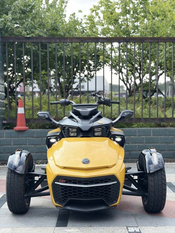 二手庞巴迪Spyder F3 