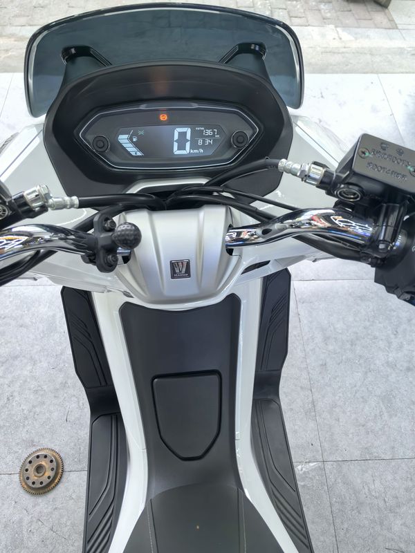 二手豪爵UHR150