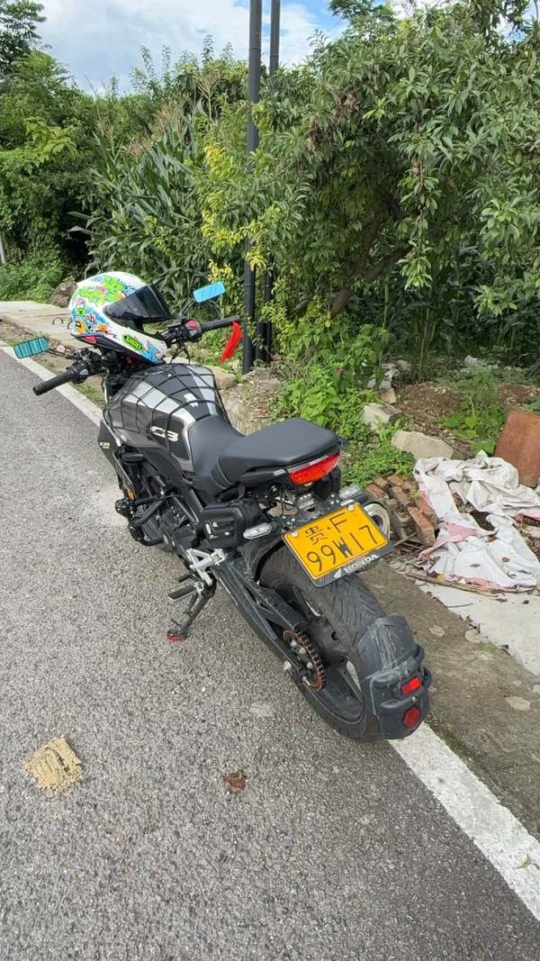 二手本田CB300R