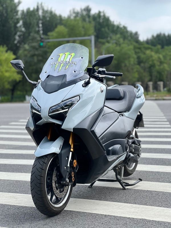 二手雅马哈TMAX