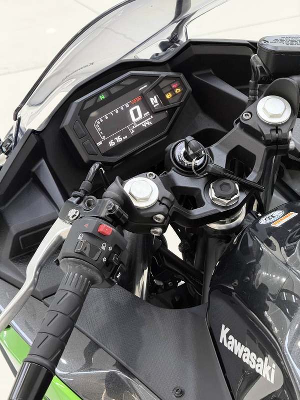 二手川崎Ninja 500