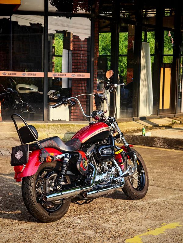 二手哈雷戴维森1200 Custom