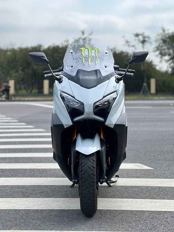 二手雅马哈TMAX