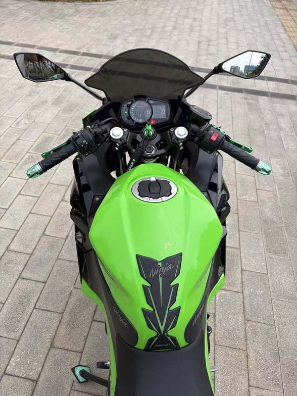 二手川崎Ninja 400