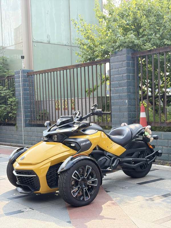 二手庞巴迪Spyder F3 