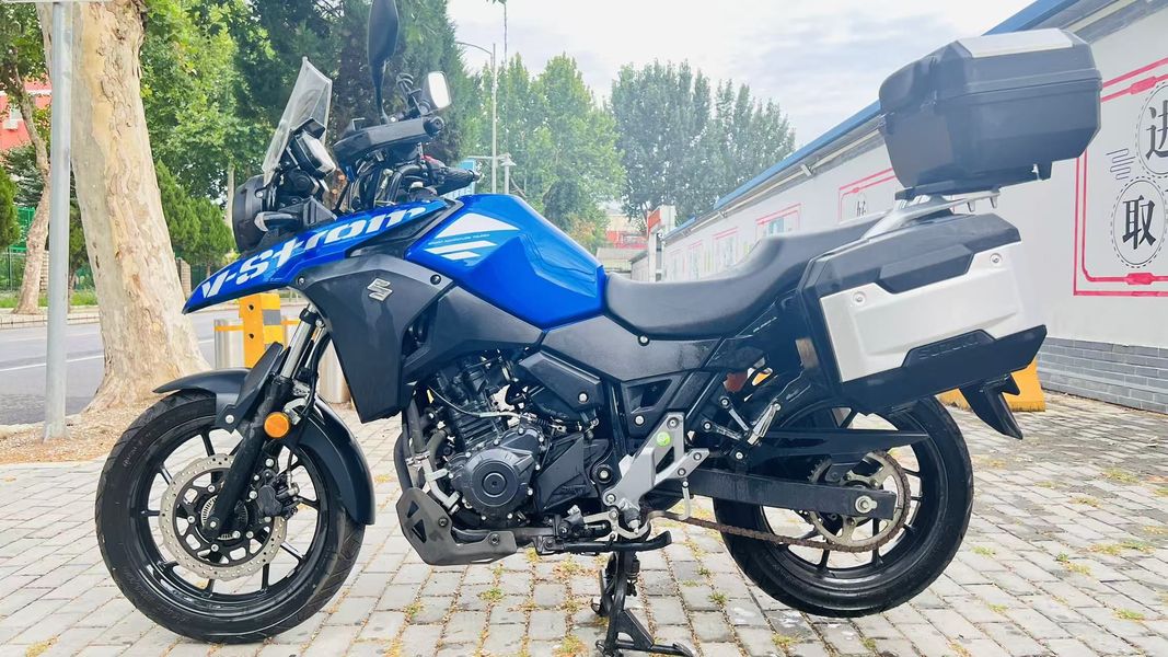 二手豪爵铃木DL250