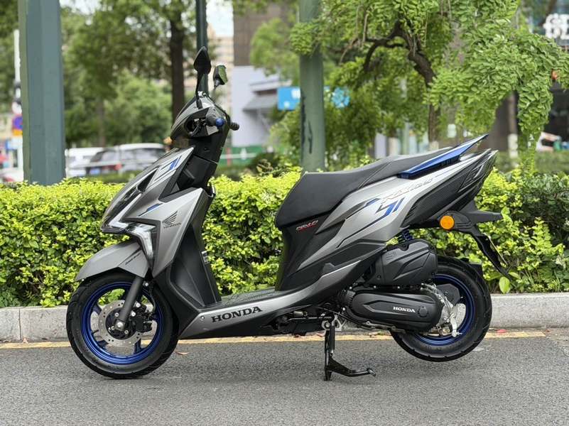二手新大洲本田裂行 RX125Fi