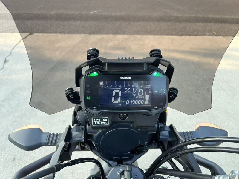 二手豪爵铃木DL250