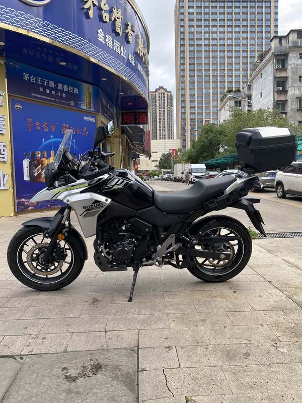 二手豪爵铃木DL250