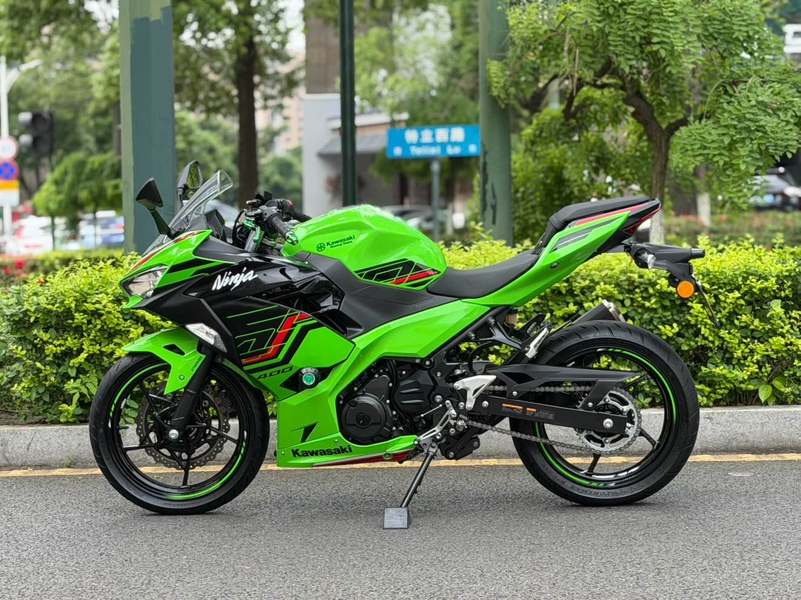 二手川崎Ninja 400