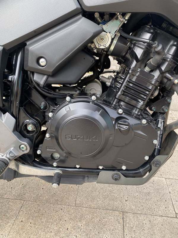 二手豪爵铃木DL250