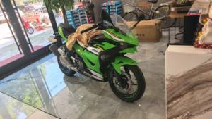 二手川崎Ninja 500