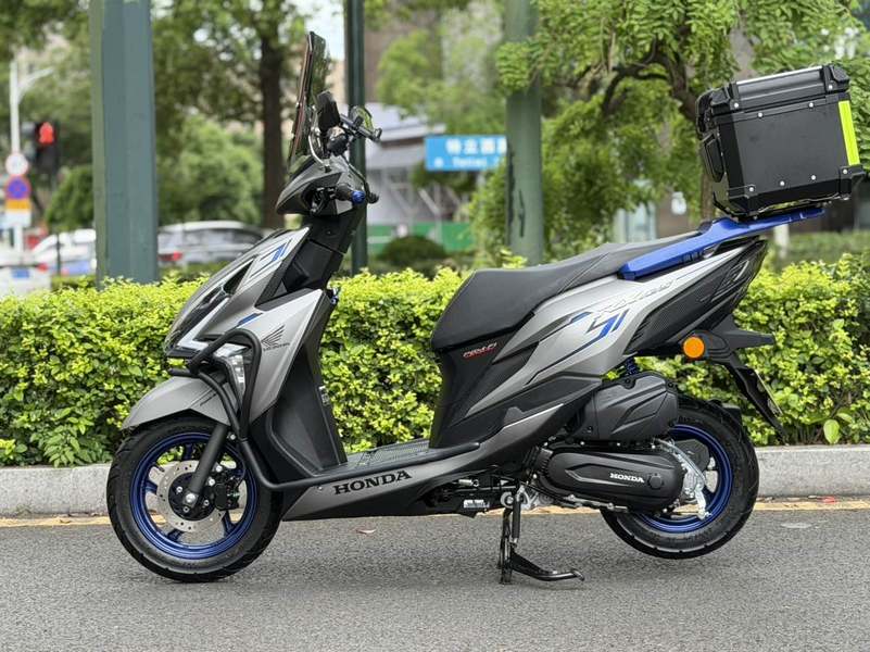 二手新大洲本田裂行 RX125Fi