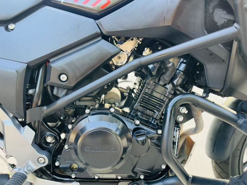 二手豪爵铃木DL250