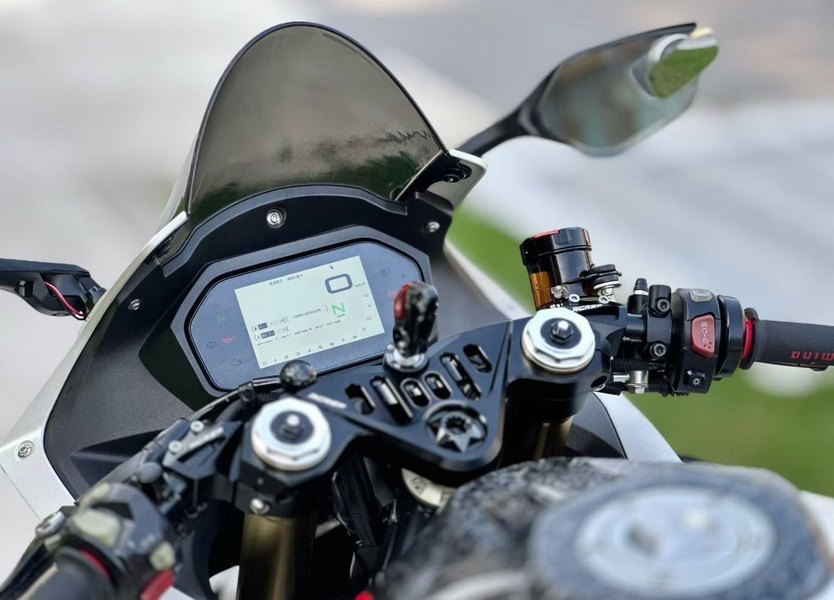 二手QJMOTOR赛550