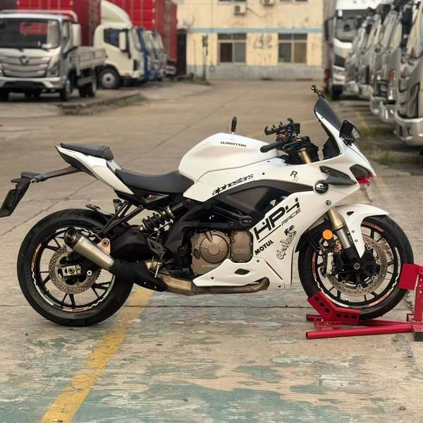 二手QJMOTOR赛600