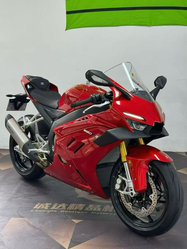 二手张雪机车820RR
