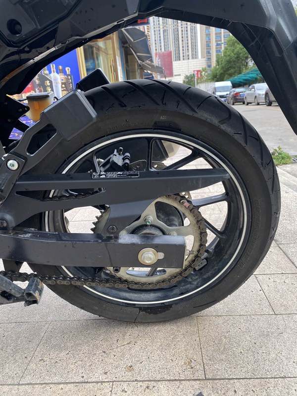 二手豪爵铃木DL250