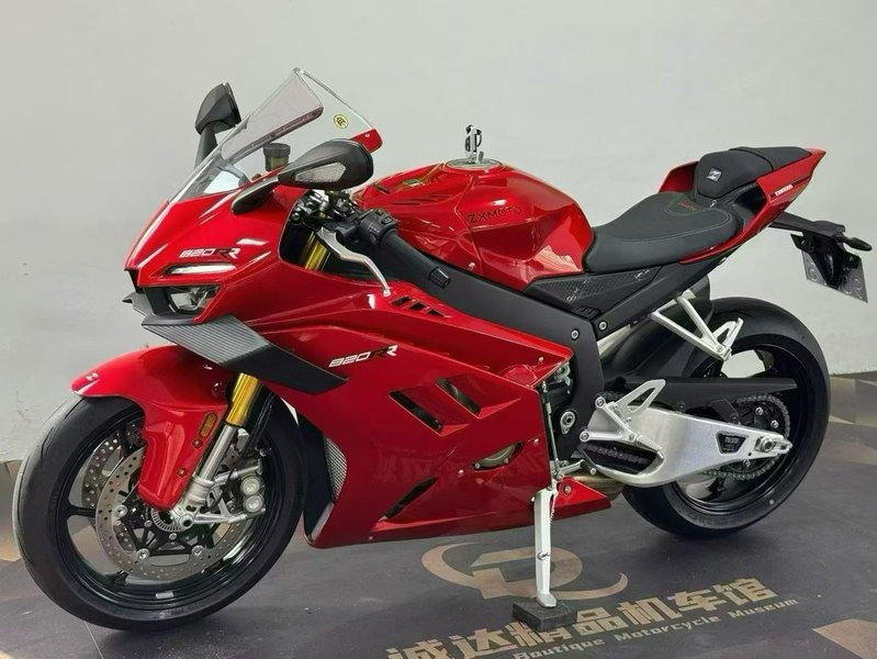 二手张雪机车820RR