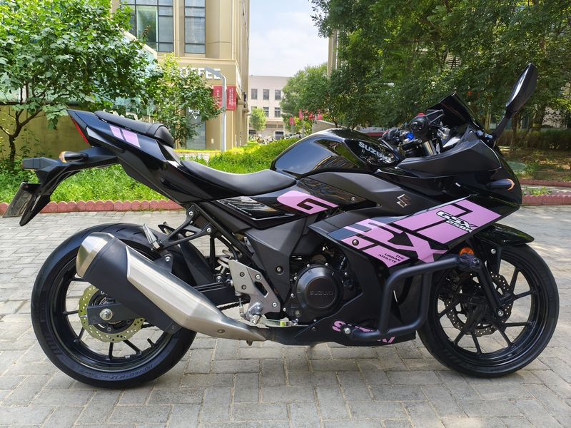 二手豪爵铃木GSX250R