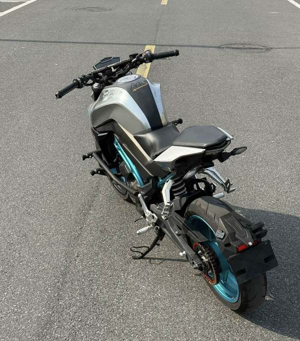 二手春风250NK