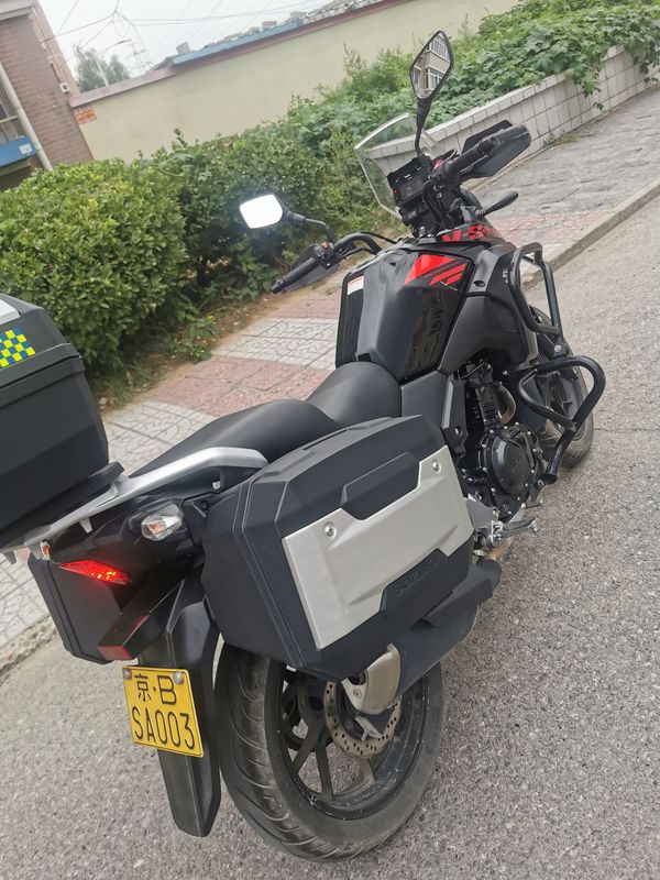 二手豪爵铃木DL250