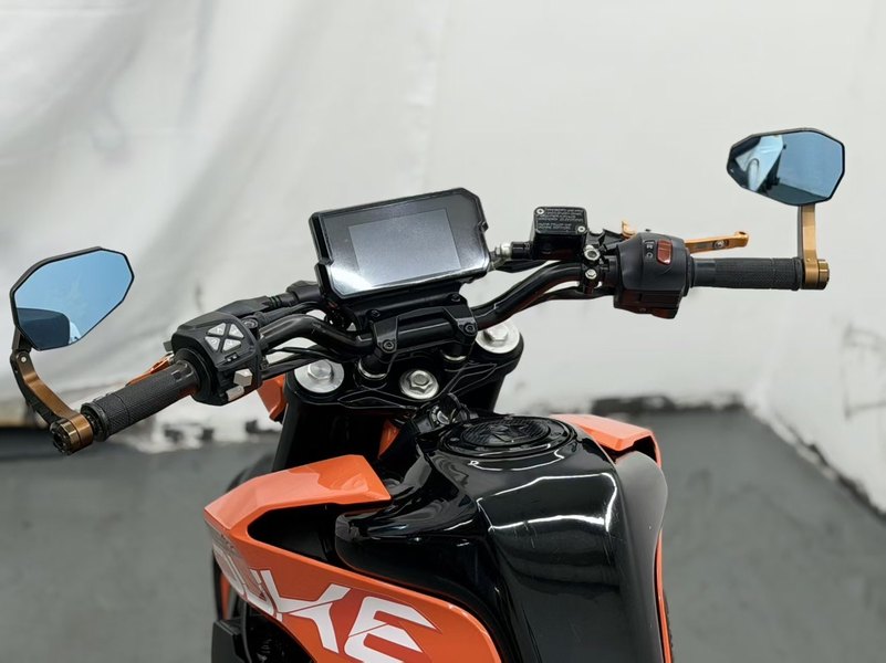 二手KTMR2R390 Duke