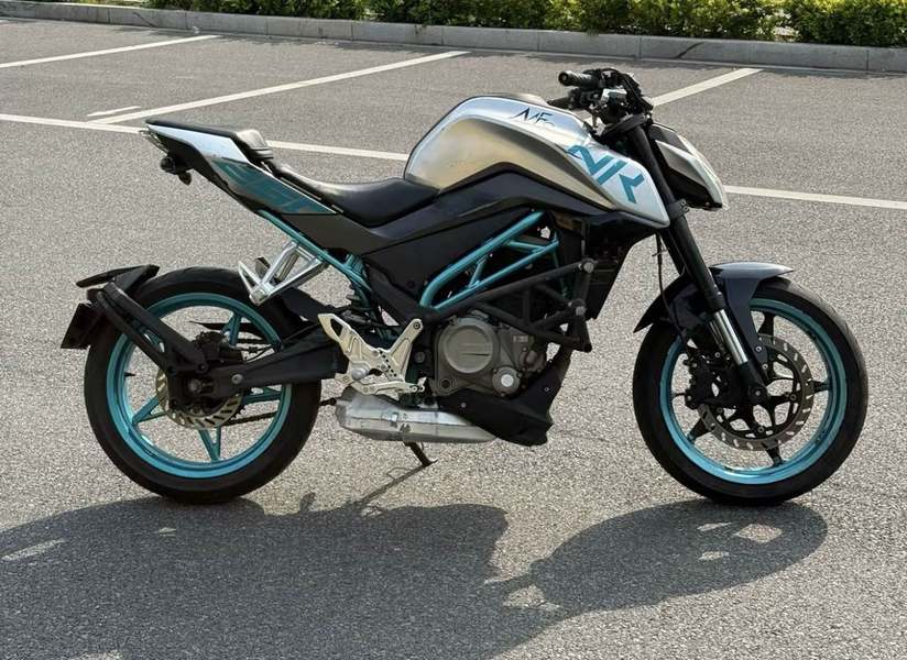 二手春风250NK