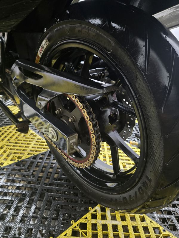二手豪爵铃木DL250