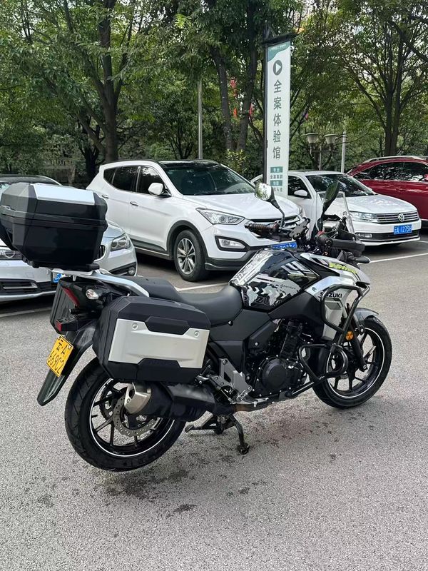 二手豪爵铃木DL250