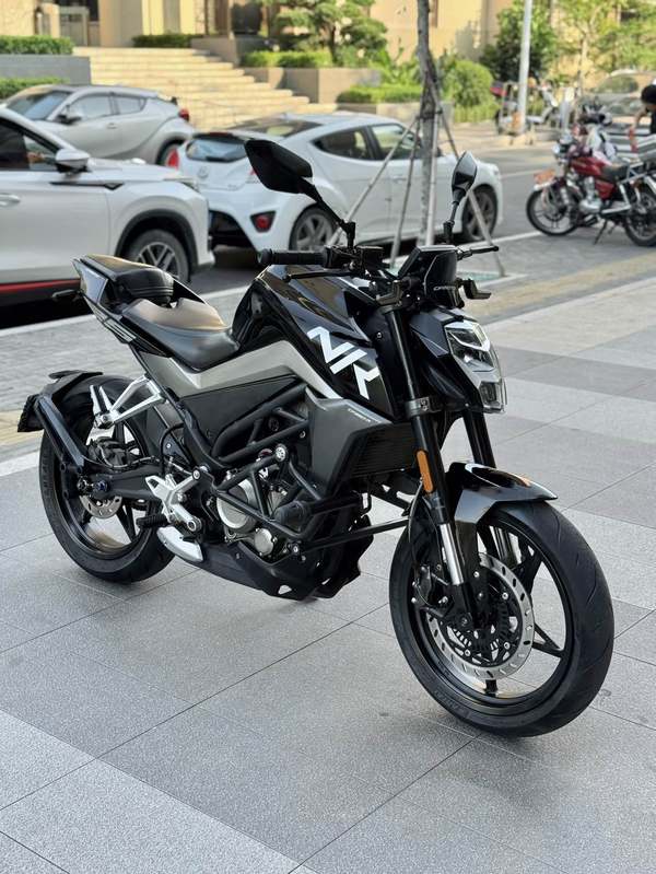 二手春风250NK