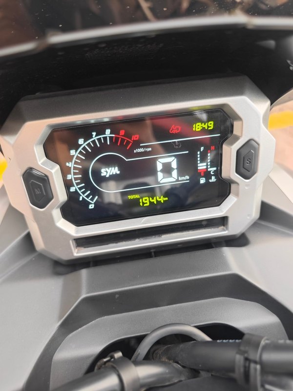 二手三阳哈士奇 Husky ADV150