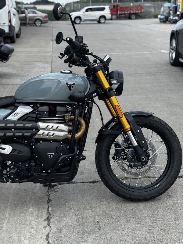 二手凯旋Scrambler 900