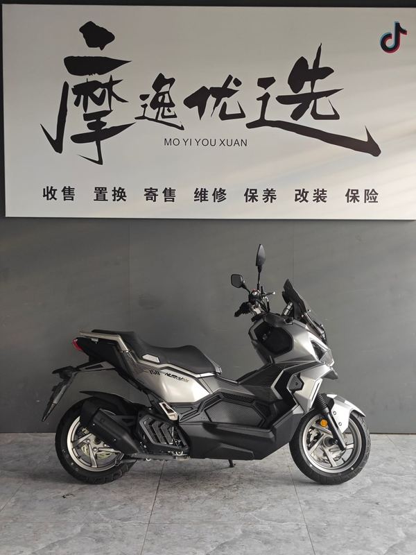 二手三阳哈士奇 Husky ADV150