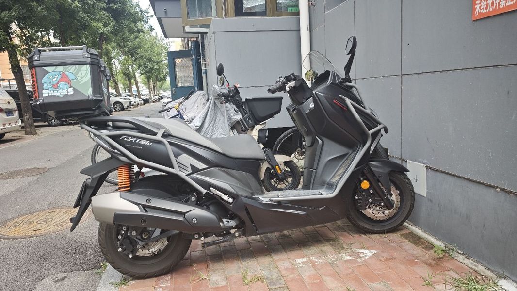 二手QJMOTOR鸿250