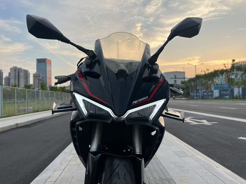 二手赛科龙RC250