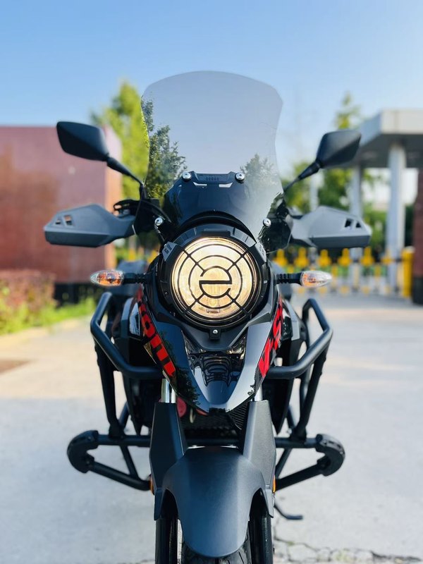 二手豪爵铃木DL250