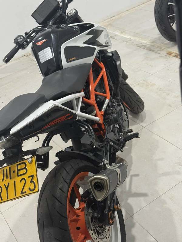 二手KTMR2R390 Duke